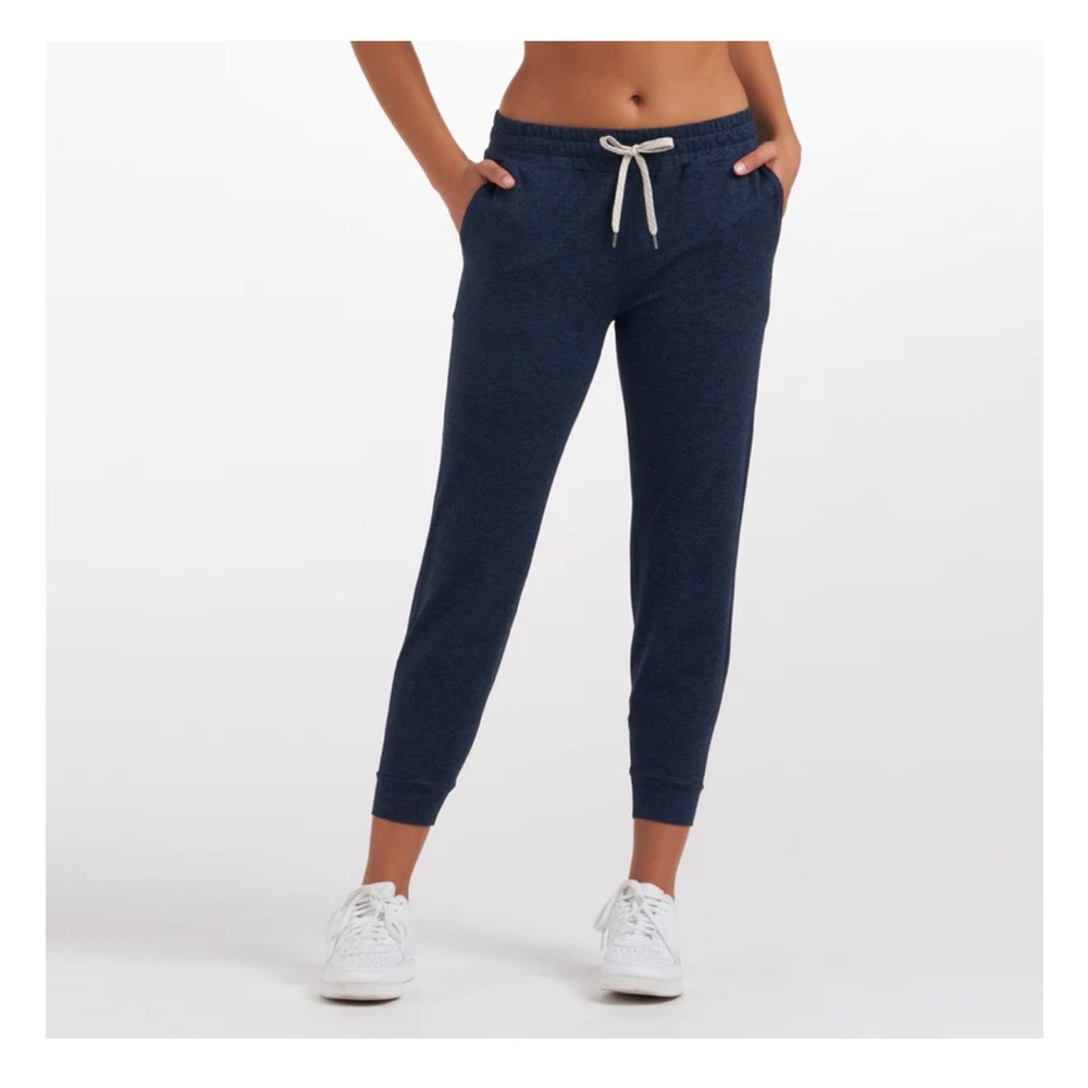 Vuori performance joggers